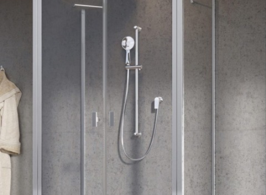 Nowoczesna łazienka z prysznicem – funkcjonalny projekt krok po kroku (perspektywa projektanta)